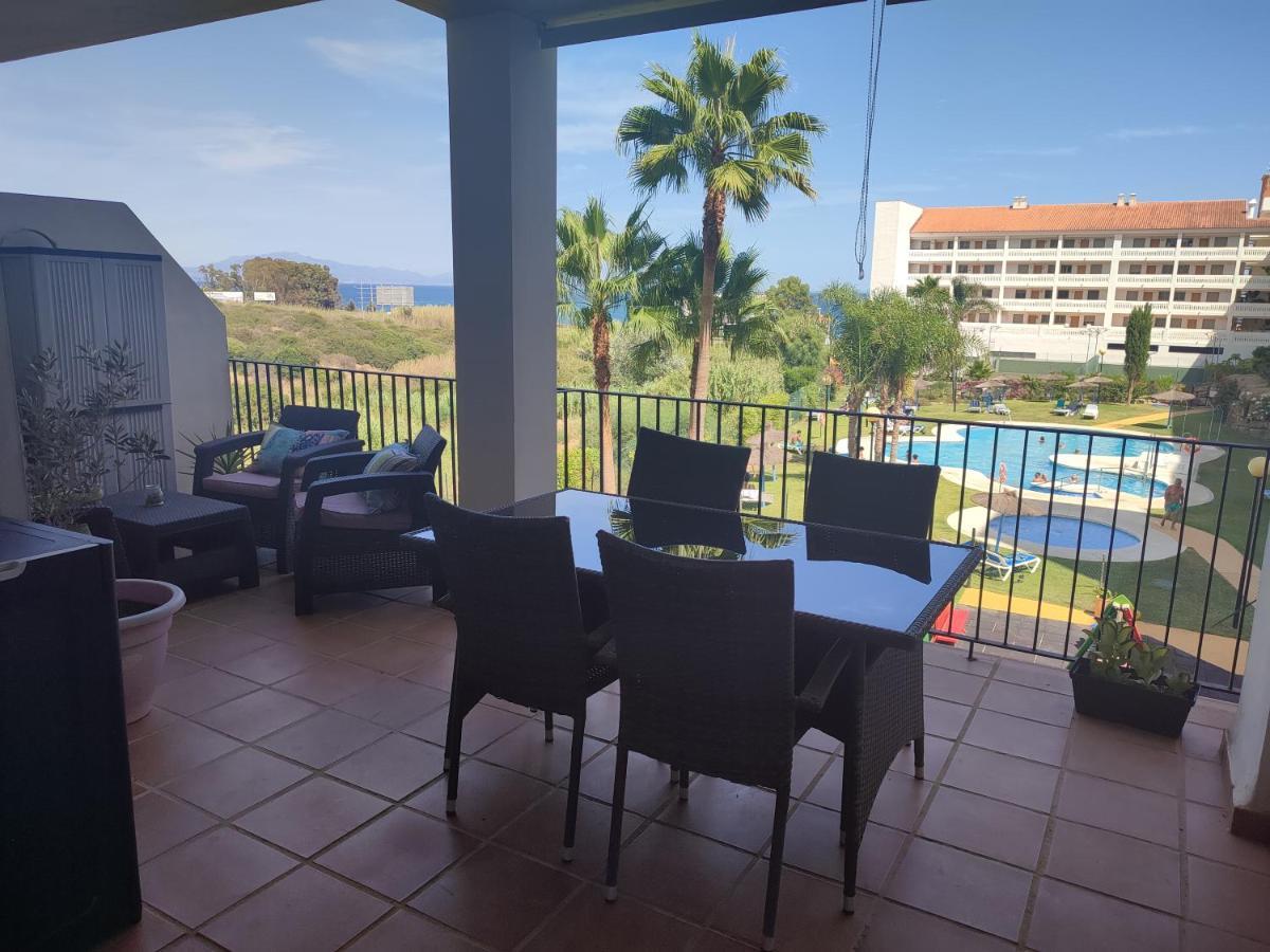Apartamento Junto A La Playa Zona Tranquila Manilva Bagian luar foto