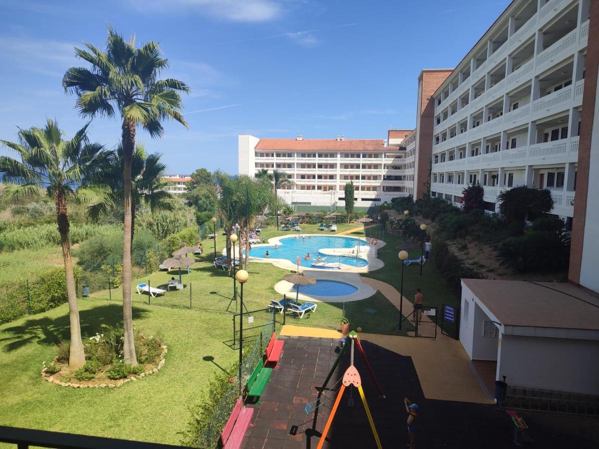 Apartamento Junto A La Playa Zona Tranquila Manilva Bagian luar foto