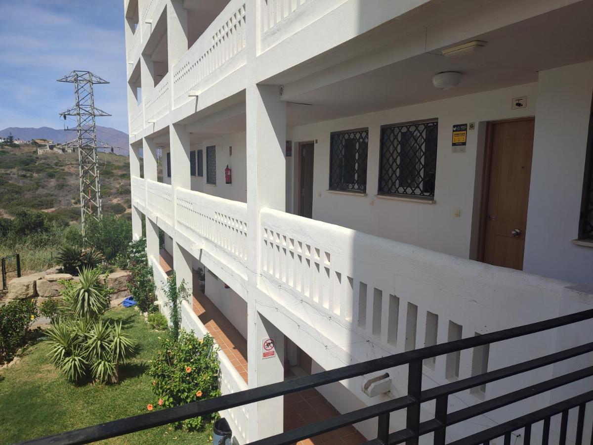 Apartamento Junto A La Playa Zona Tranquila Manilva Bagian luar foto